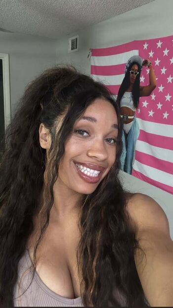 Layla diggs leaked private photo uncensored HD quality