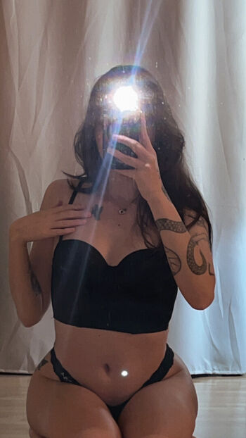Laylubug page leaked private photo uncensored HD quality