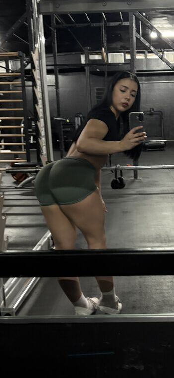 Lesliemrtinez leaked private photo uncensored HD quality