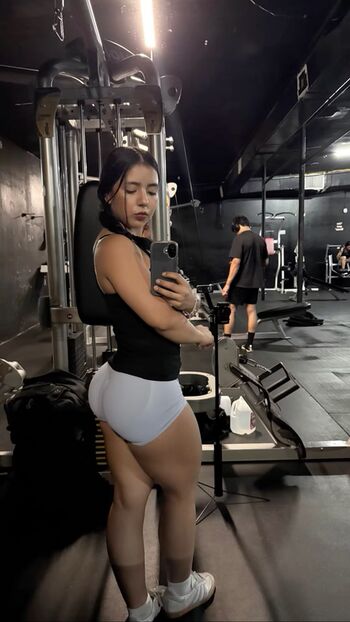 Lesliemrtinez leaked private photo uncensored HD quality