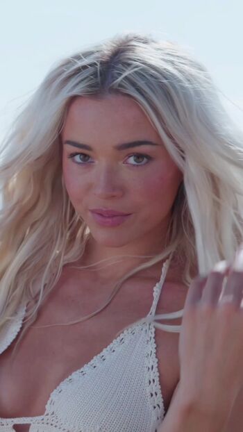 Livvy dunne  page leaked private photo uncensored HD quality