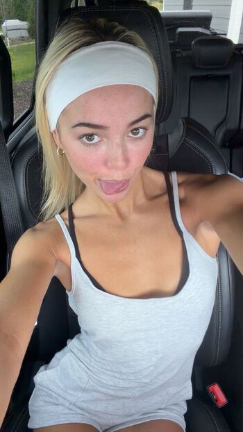 Livvy dunne leaked private photo uncensored HD quality