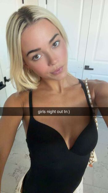 Livvy dunne leaked private photo uncensored HD quality