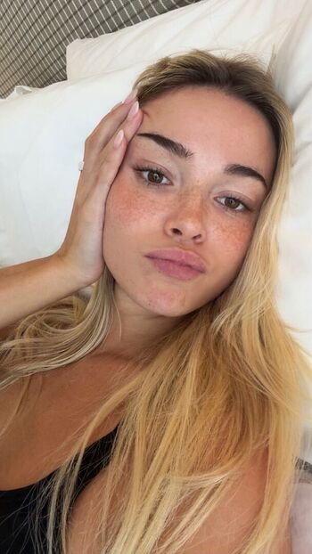 Livvy dunne leaked private photo uncensored HD quality