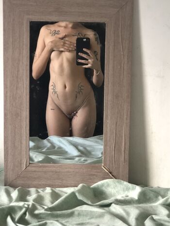 Lyn fuck packzin leaked private photo uncensored HD quality