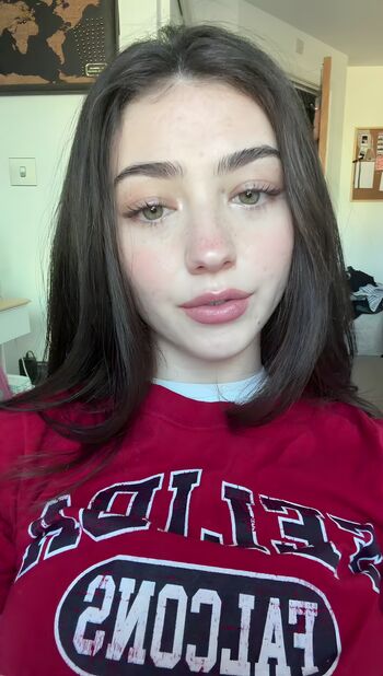 Lyzzahh page leaked private photo uncensored HD quality