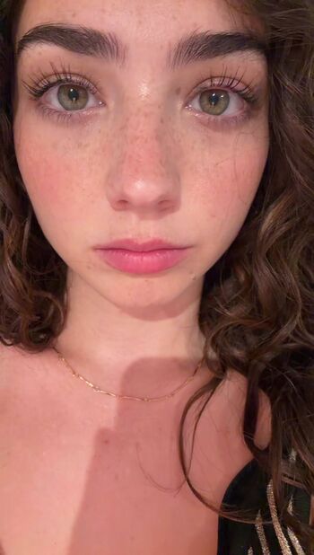 Lyzzahh page leaked private photo uncensored HD quality