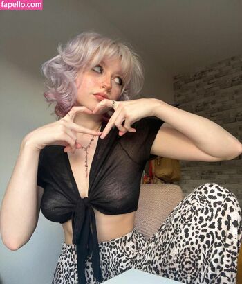 M ae leaked private photo uncensored HD quality