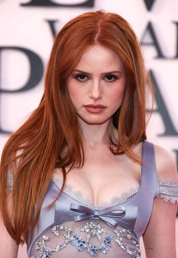 Madelaine petsch  page leaked private photo uncensored HD quality