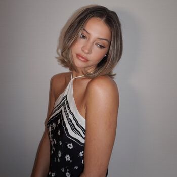 Madelyn cline leaked private photo uncensored HD quality