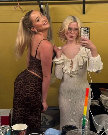 Maisie peters page leaked private photo uncensored HD quality