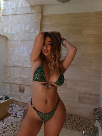 Malu trevejo  page leaked private photo uncensored HD quality