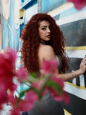 Malu trevejo  page leaked private photo uncensored HD quality