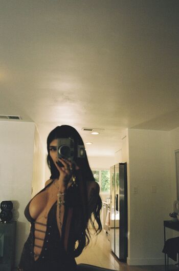 Mia khalifa  page leaked private photo uncensored HD quality