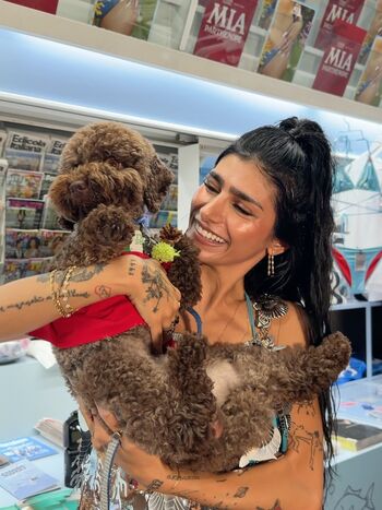 Mia khalifa leaked private photo uncensored HD quality