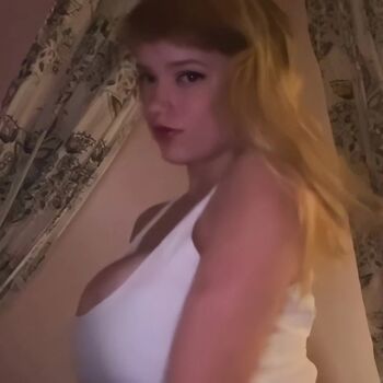 Mikahhlynn leaked private photo uncensored HD quality