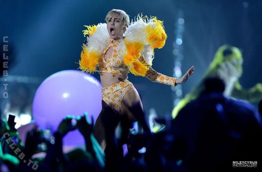 Miley cyrus page leaked private photo uncensored HD quality