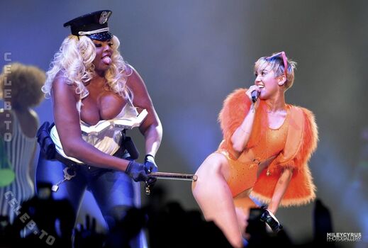 Miley cyrus page leaked private photo uncensored HD quality