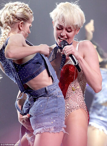 Miley cyrus page leaked private photo uncensored HD quality