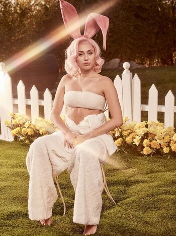 Miley cyrus page leaked private photo uncensored HD quality