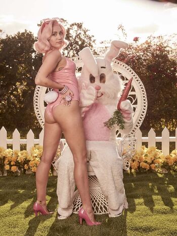 Miley cyrus page leaked private photo uncensored HD quality