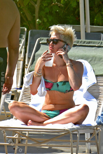 Miley cyrus page leaked private photo uncensored HD quality