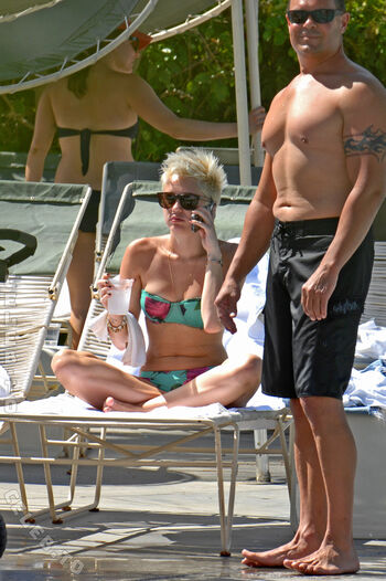 Miley cyrus page leaked private photo uncensored HD quality