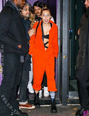 Miley cyrus page leaked private photo uncensored HD quality