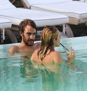Miley cyrus page leaked private photo uncensored HD quality
