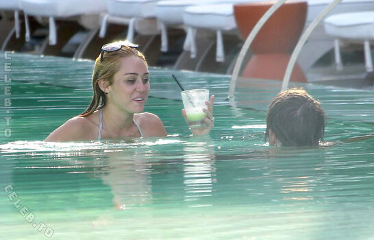 Miley cyrus page leaked private photo uncensored HD quality