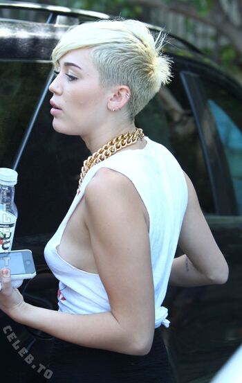 Miley cyrus page leaked private photo uncensored HD quality