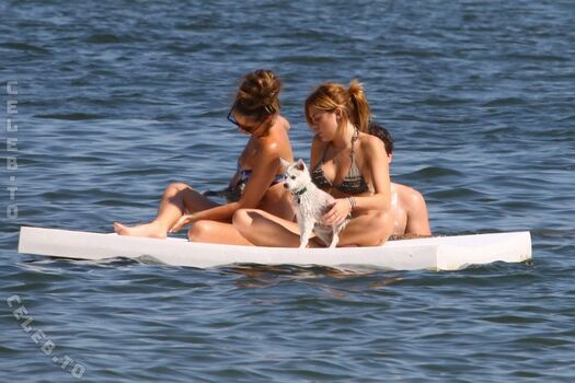 Miley cyrus page leaked private photo uncensored HD quality