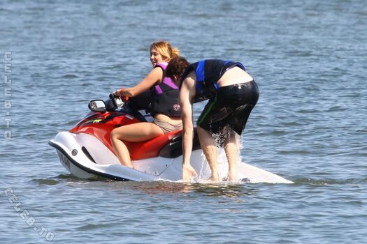 Miley cyrus page leaked private photo uncensored HD quality