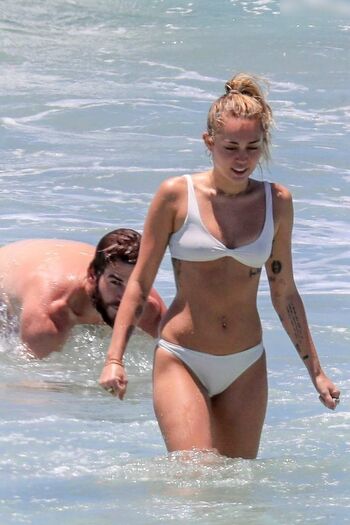 Miley cyrus page leaked private photo uncensored HD quality