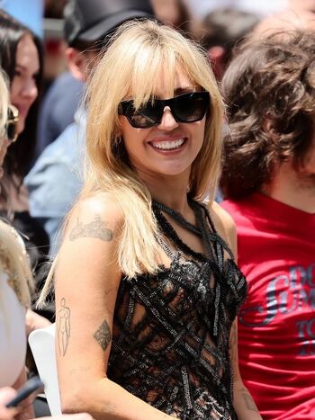 Miley cyrus page leaked private photo uncensored HD quality