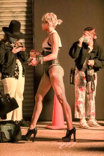 Miley cyrus leaked private photo uncensored HD quality