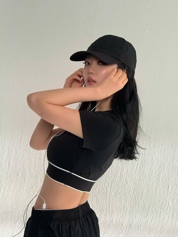 Ningning aespa page leaked private photo uncensored HD quality