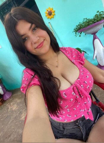 Novinhas peitudas  page leaked private photo uncensored HD quality