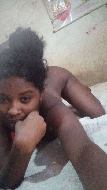 Novinhas peitudas  page leaked private photo uncensored HD quality