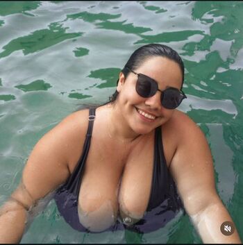 Novinhas peitudas leaked private photo uncensored HD quality