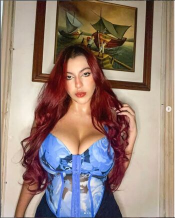 Novinhas peitudas leaked private photo uncensored HD quality
