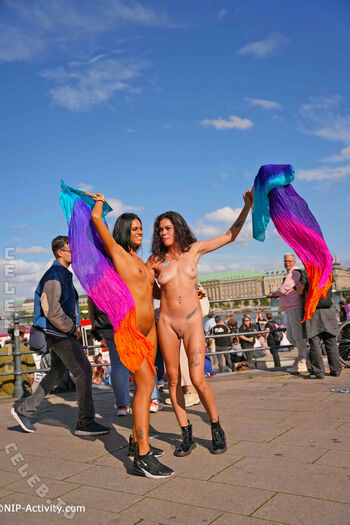 Nude in public page leaked private photo uncensored HD quality