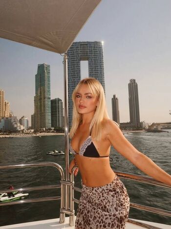 Nuki van lent page leaked private photo uncensored HD quality