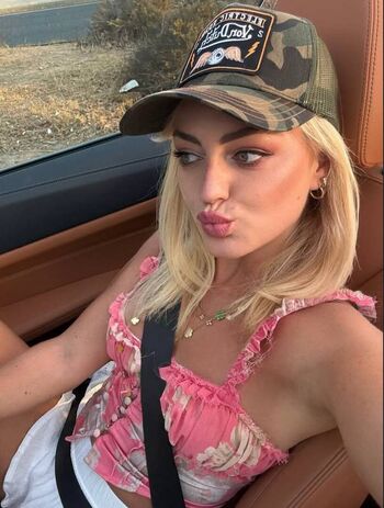 Nuki van lent page leaked private photo uncensored HD quality