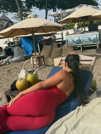 Okyyoliviaa  page leaked private photo uncensored HD quality