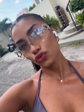 Okyyoliviaa leaked private photo uncensored HD quality
