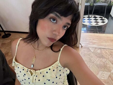 Omly page leaked private photo uncensored HD quality