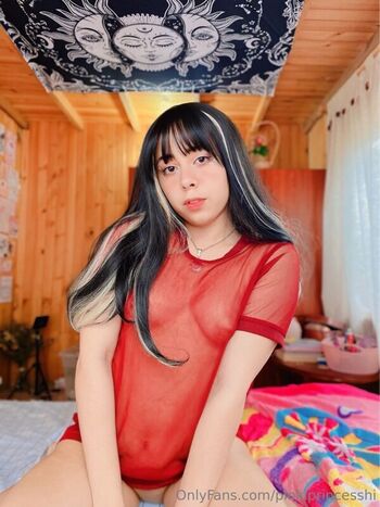 Pinkiprincesshi leaked private photo uncensored HD quality