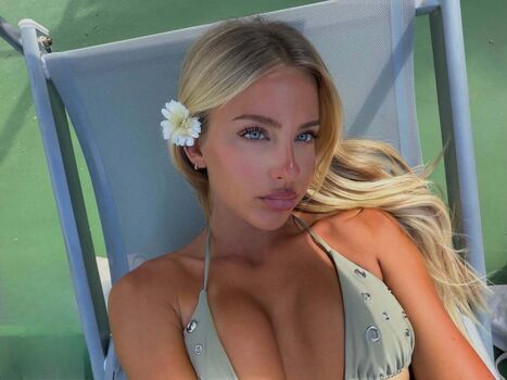 Poppy connor leaked private photo uncensored HD quality