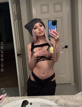 Rolyatistaylor  page leaked private photo uncensored HD quality